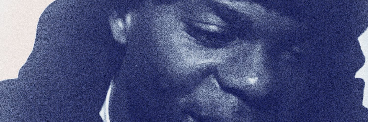YViinz's profile banner image