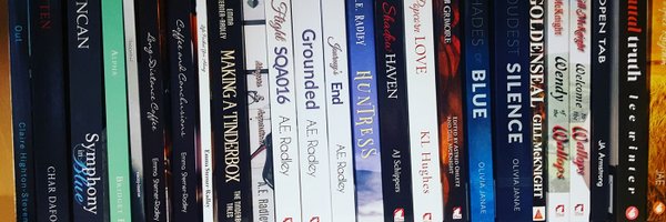 LESBIreviewed Profile Banner