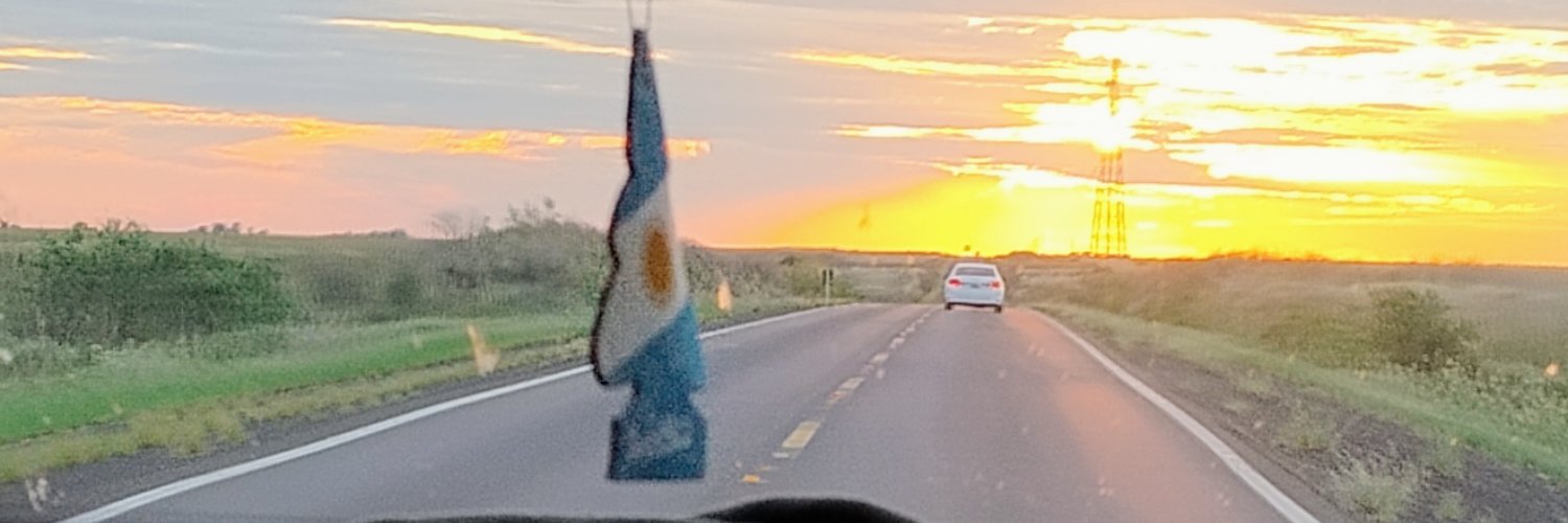 Laderulitos17's profile banner image