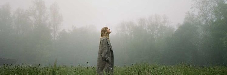 SWIFT_vicki's profile banner image