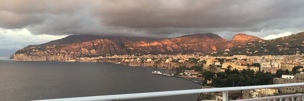 mp_white11 Profile Banner