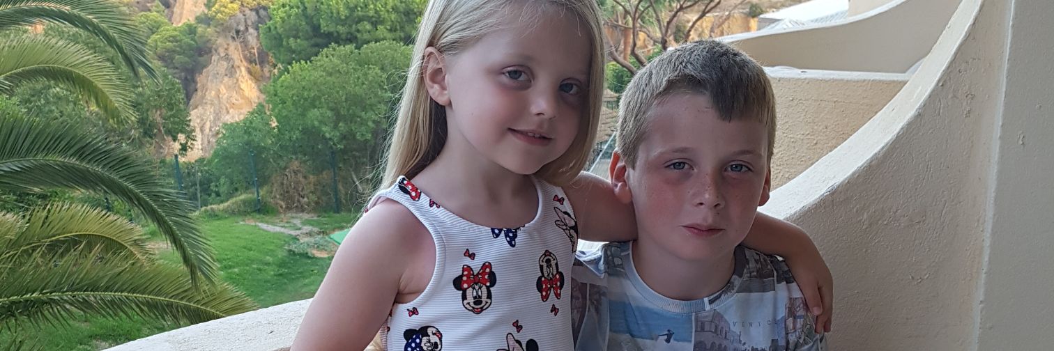 chloe_sttn's profile banner image