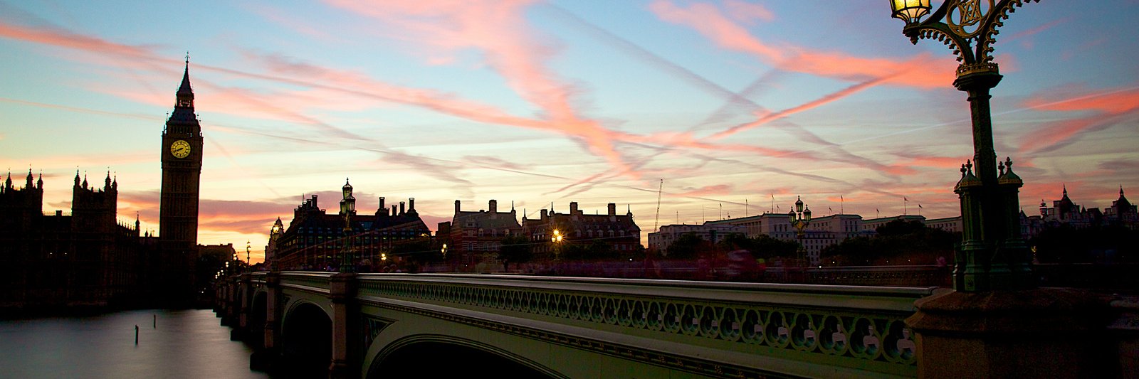 coldpatrix 🟡🔴 banner