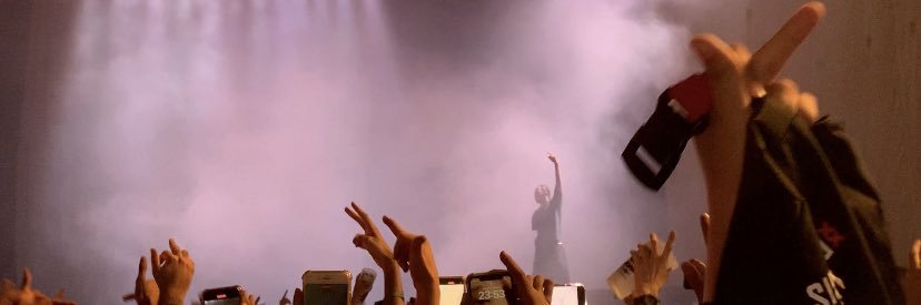 🦦 banner