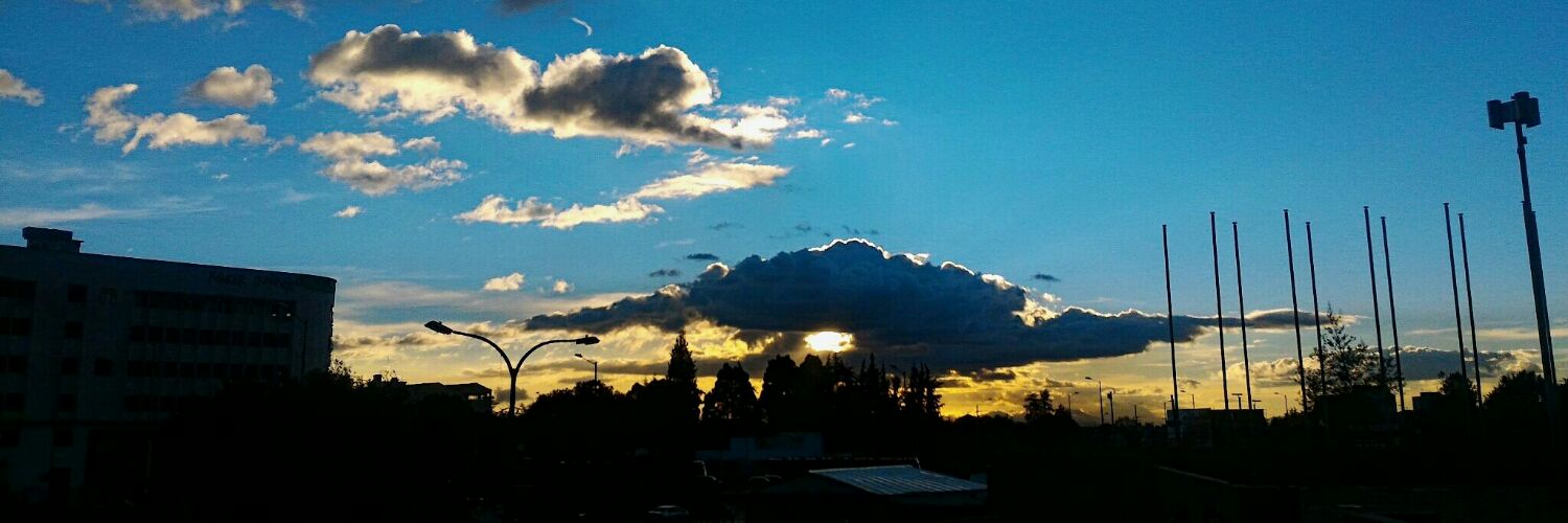 molde_perfecto's profile banner image