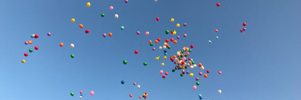 ym102822's profile banner image