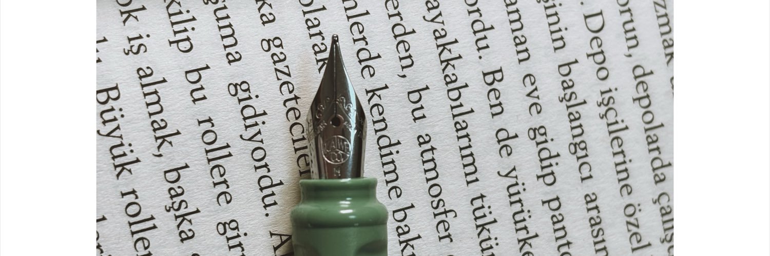bookpaperpencil's profile banner image