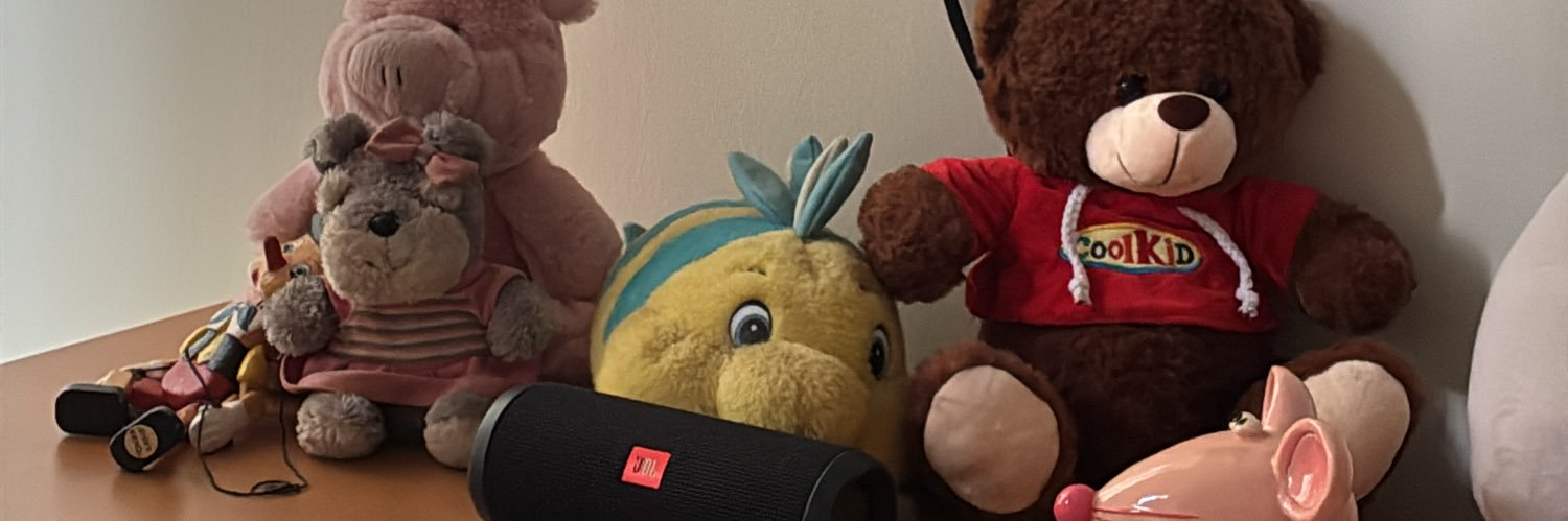gabiscaaa's profile banner image