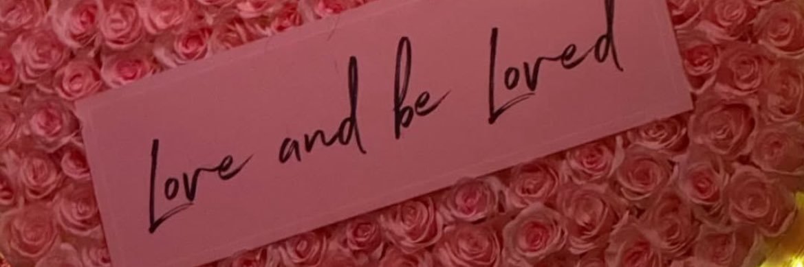 cameecamm's profile banner image