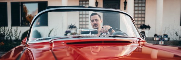 CostaLeonTweet Profile Banner