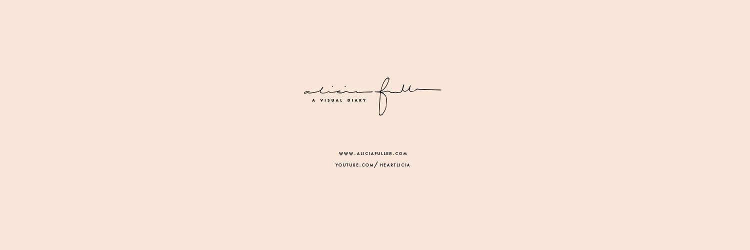 liciafuller's profile banner image