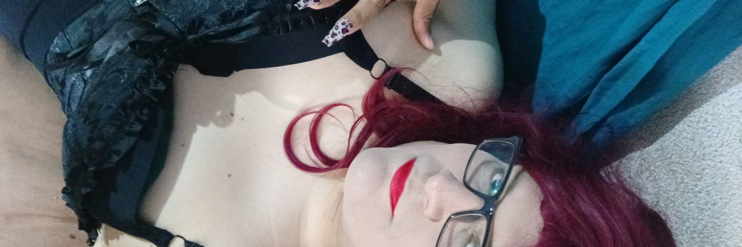 Neith Izara *Tu Chica Travesti* banner