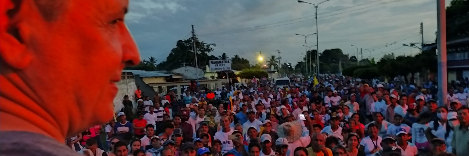 Carlos Andrés González banner