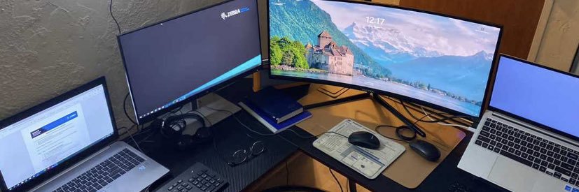 akayfresh's profile banner image
