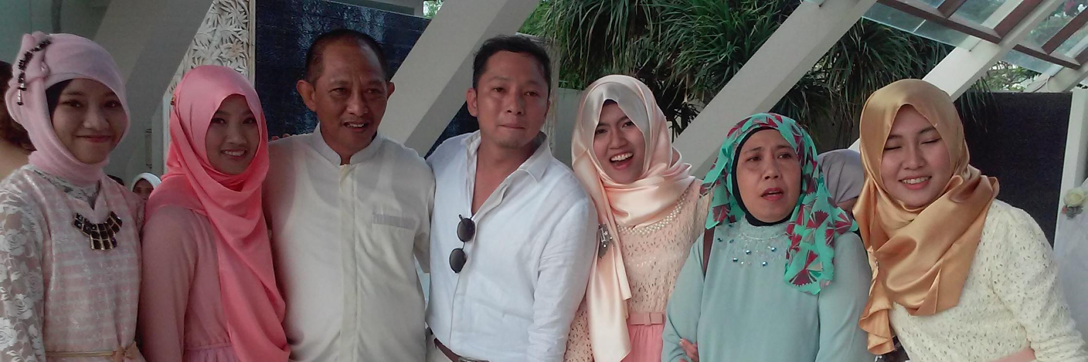 dewiaprilaa's profile banner image