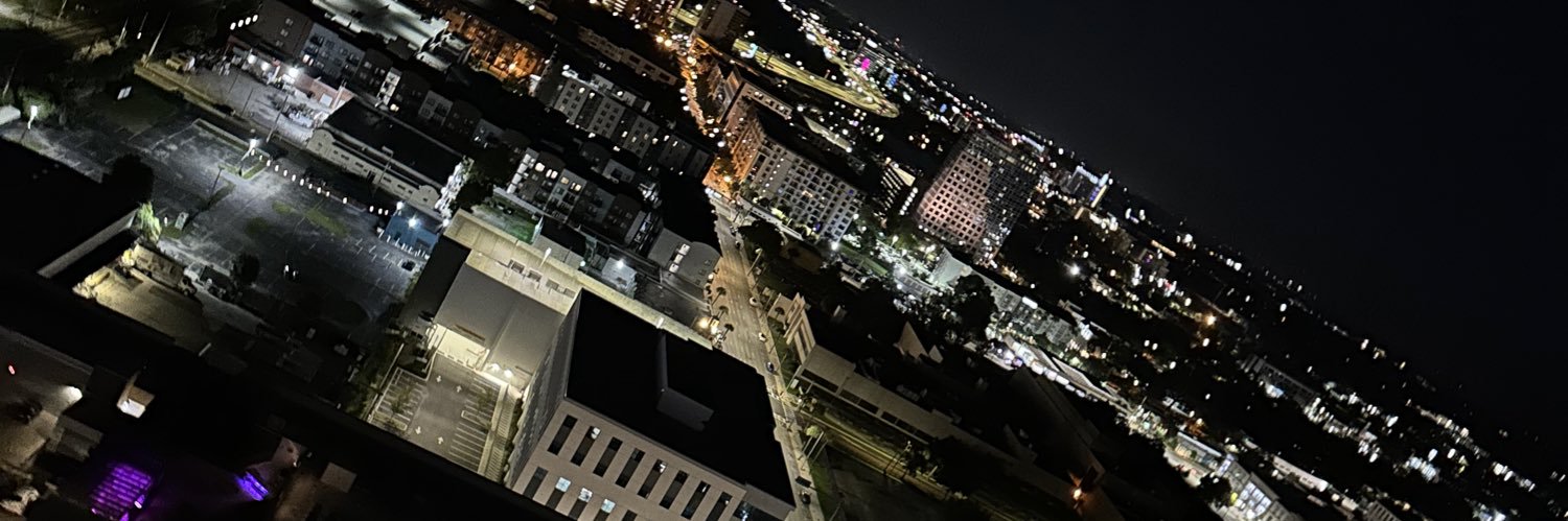 1clouty's profile banner image