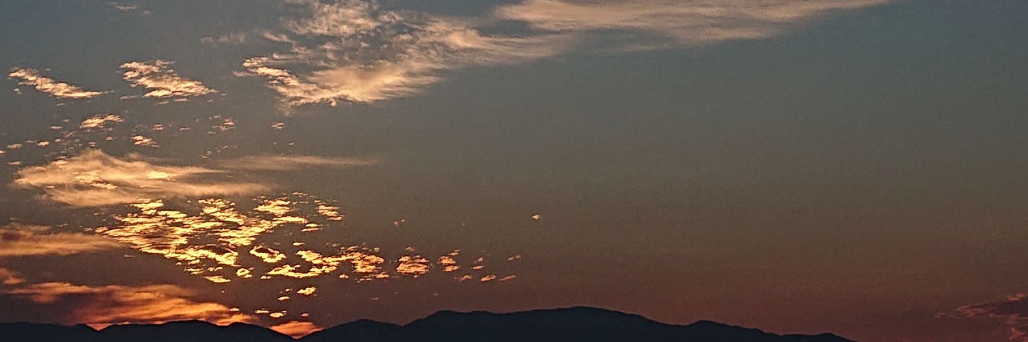 yashaou's profile banner image