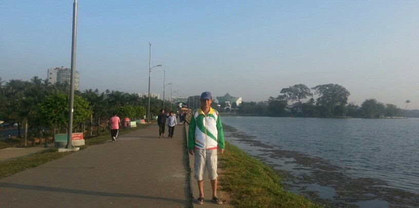 winpyin's profile banner image