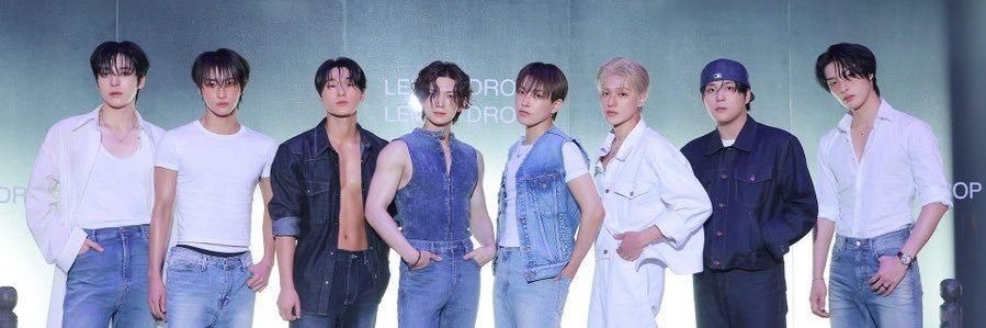 XoXoXoe_'s profile banner image