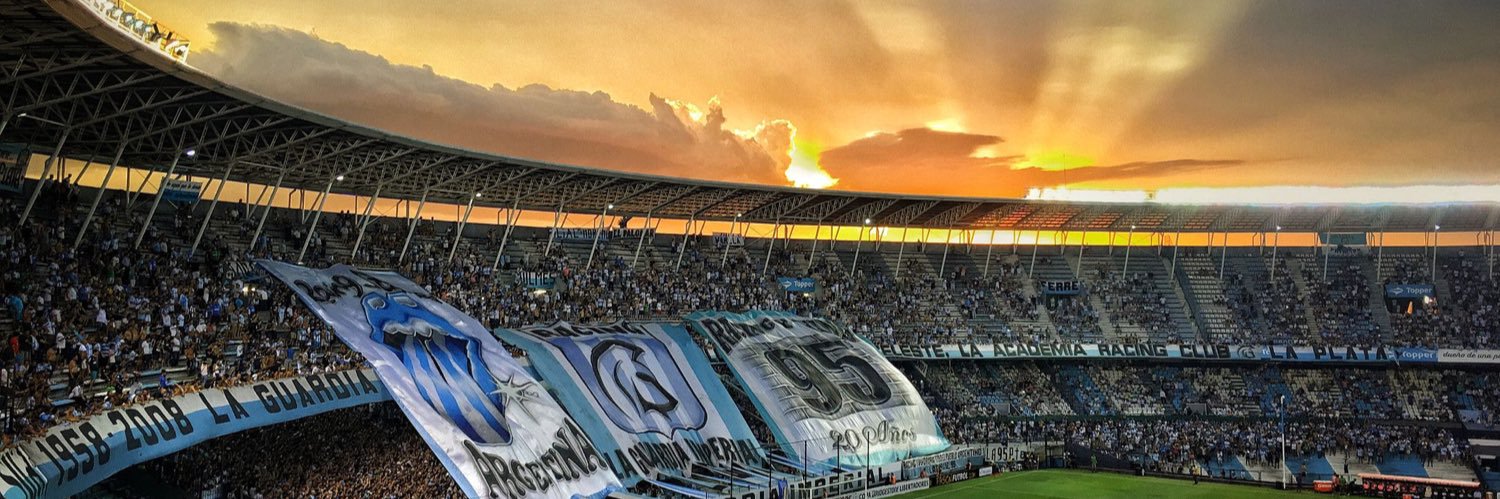 candevassa_'s profile banner image