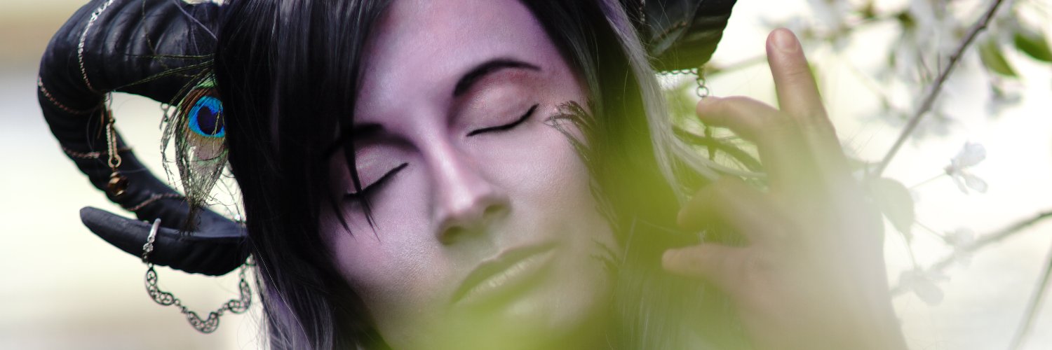 cay_cosplay's profile banner image