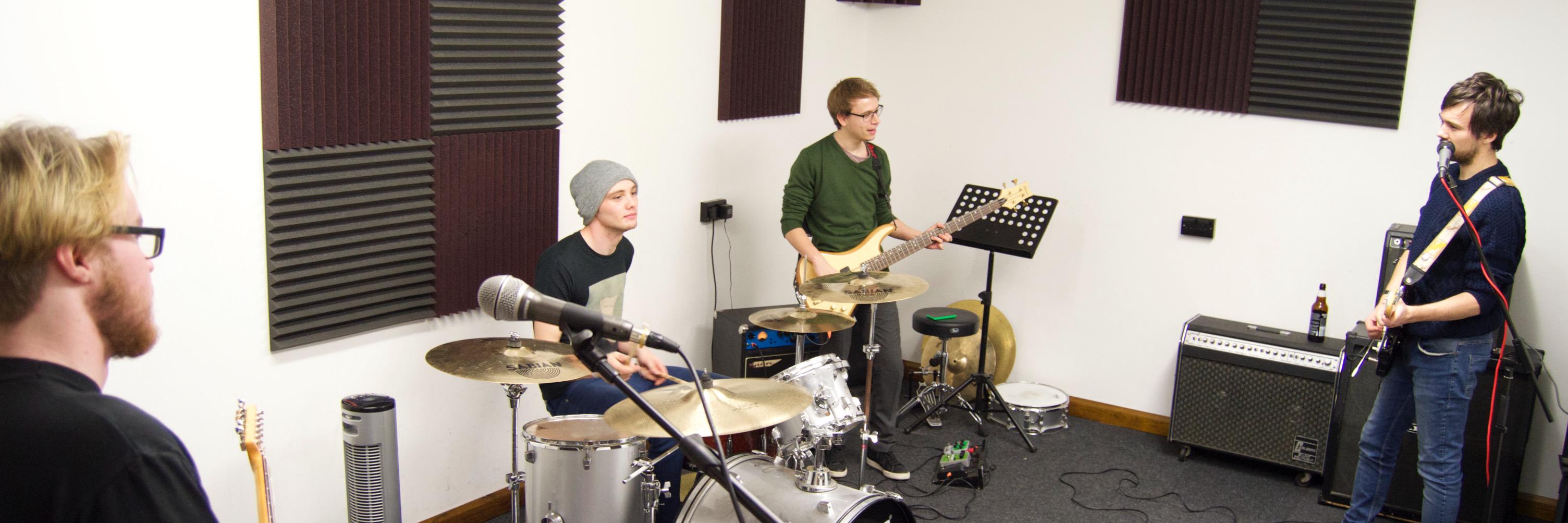 FruitTradeMusic's profile banner image