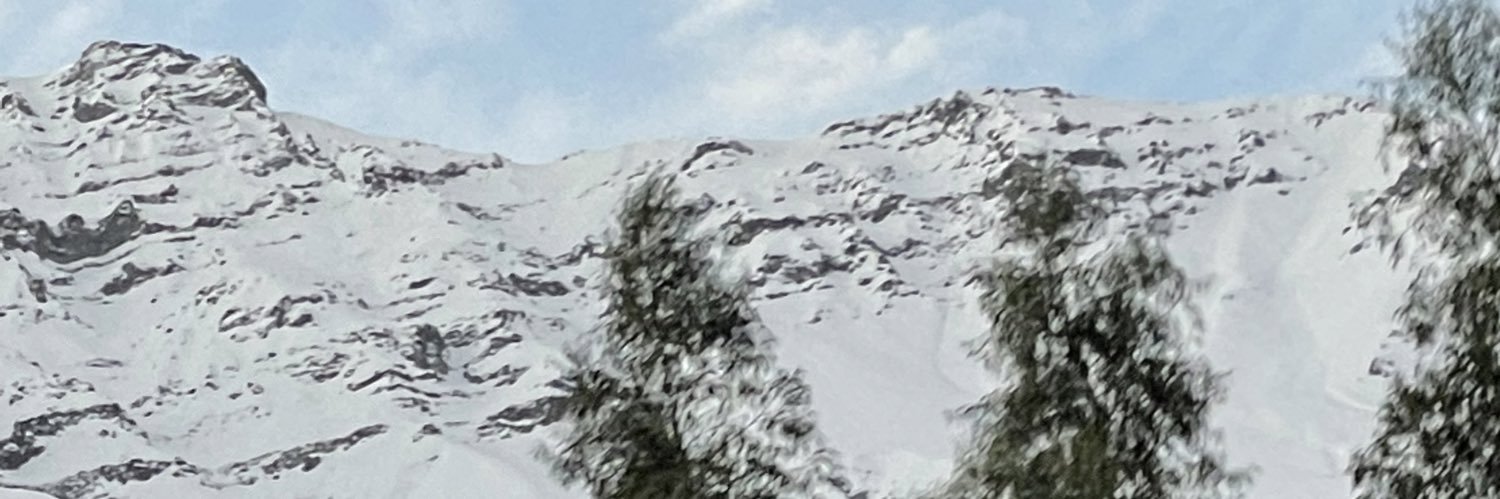 lorevp's profile banner image