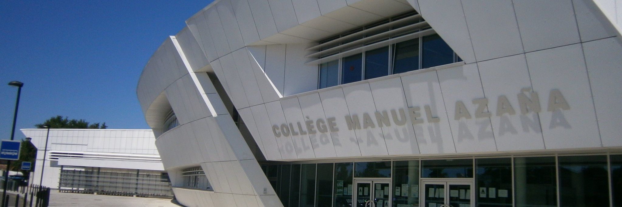 Collège Manuel AZAÑA banner