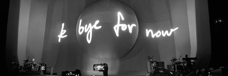 is seeing ariana 🪴 banner