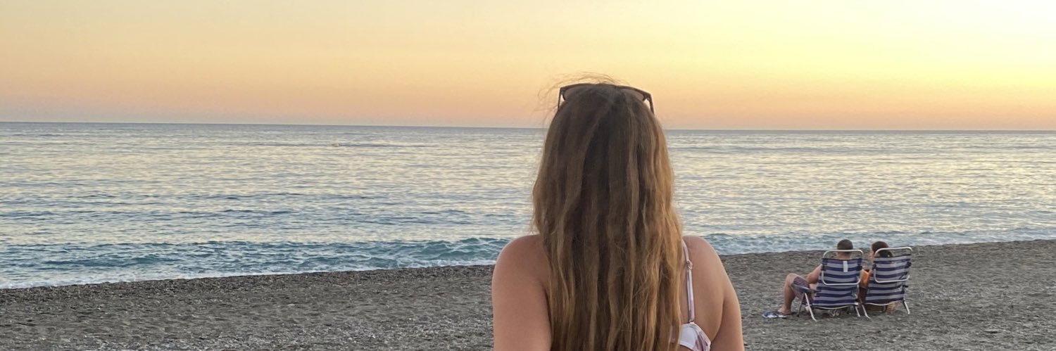 AnnaCano_'s profile banner image