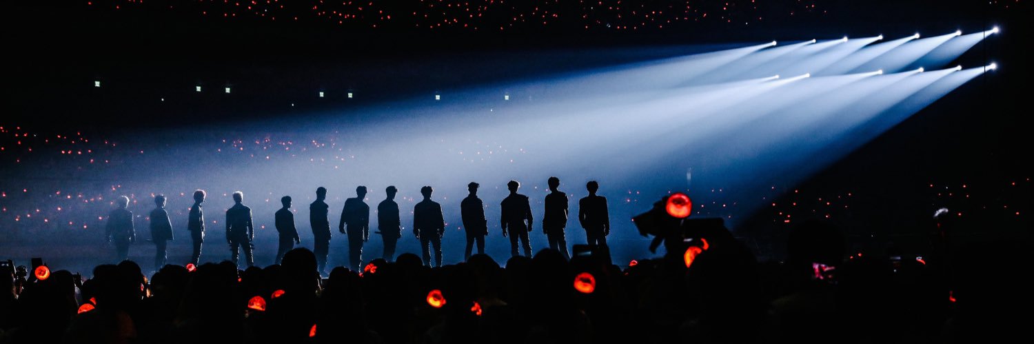 LittleMoon_17's profile banner image