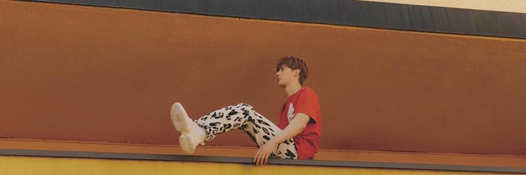songhwangs's profile banner image