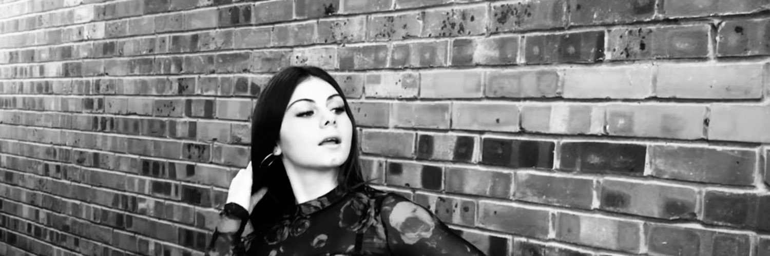 Ellis Restall banner