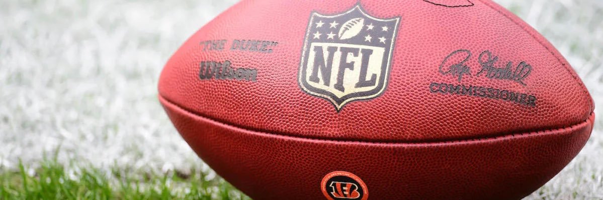 Coach Frazier banner