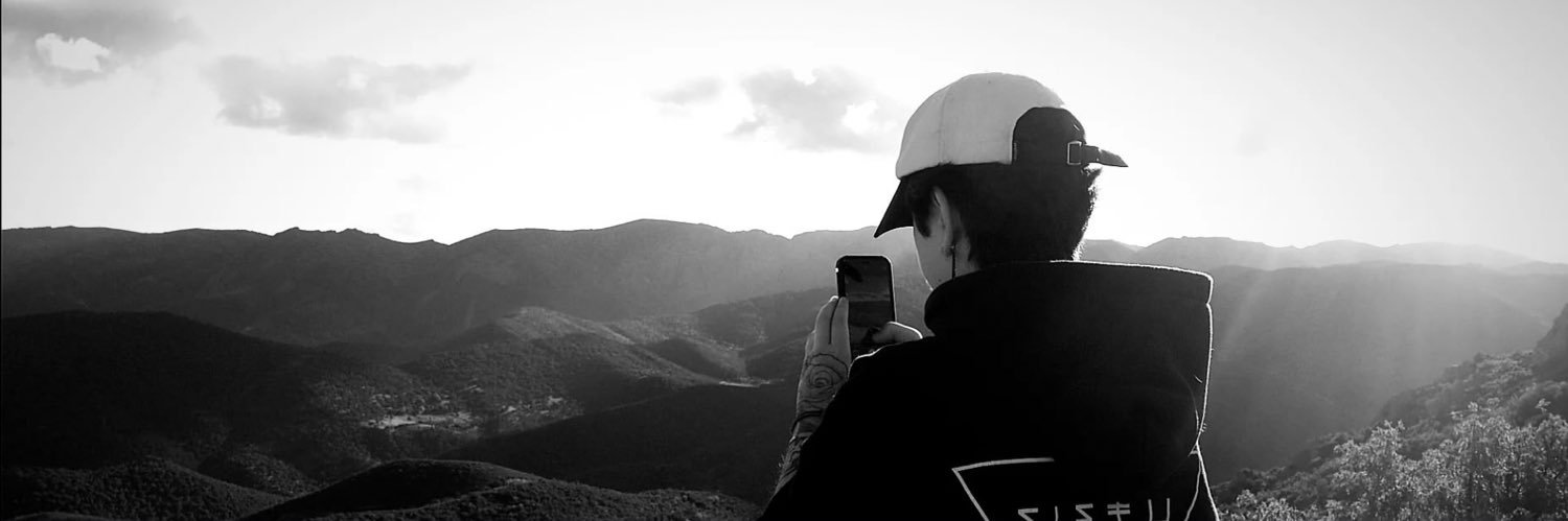 bmuri_'s profile banner image