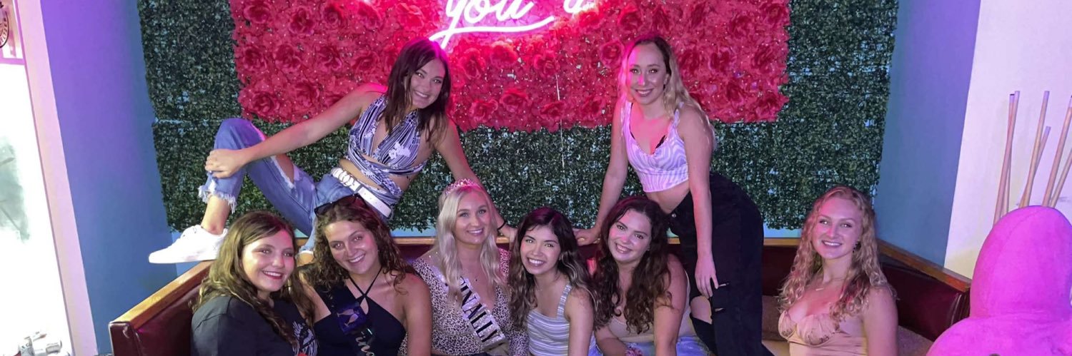 TessTaylor09's profile banner image