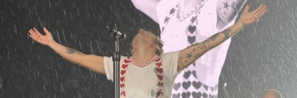 Emily__Louise_'s profile banner image