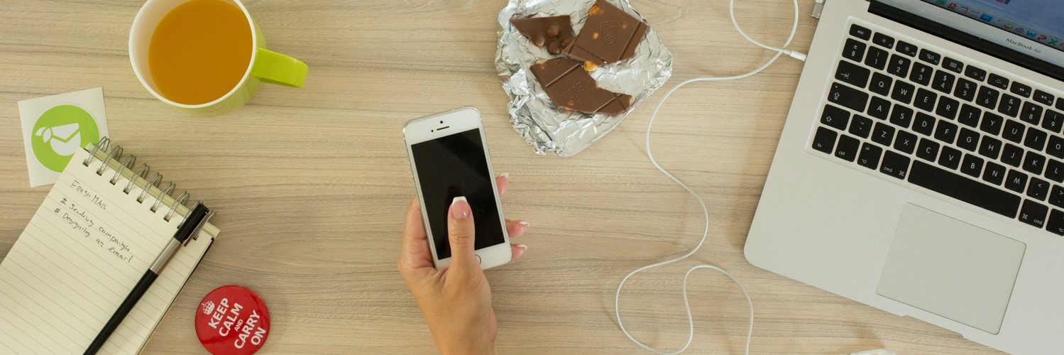 Céline Deval banner