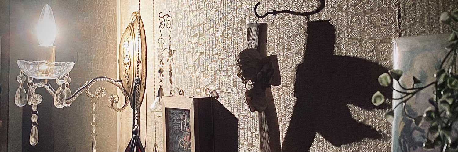 𝗠 𝗶 𝗻 𝘁 banner