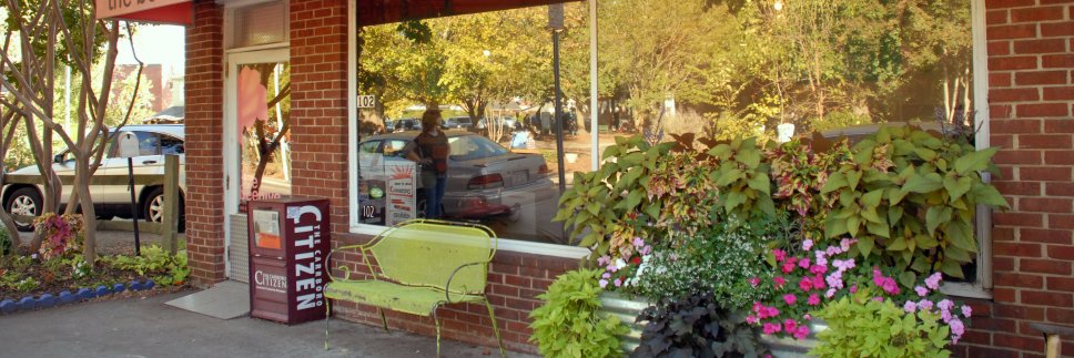 theBeehiveSalon's profile banner image