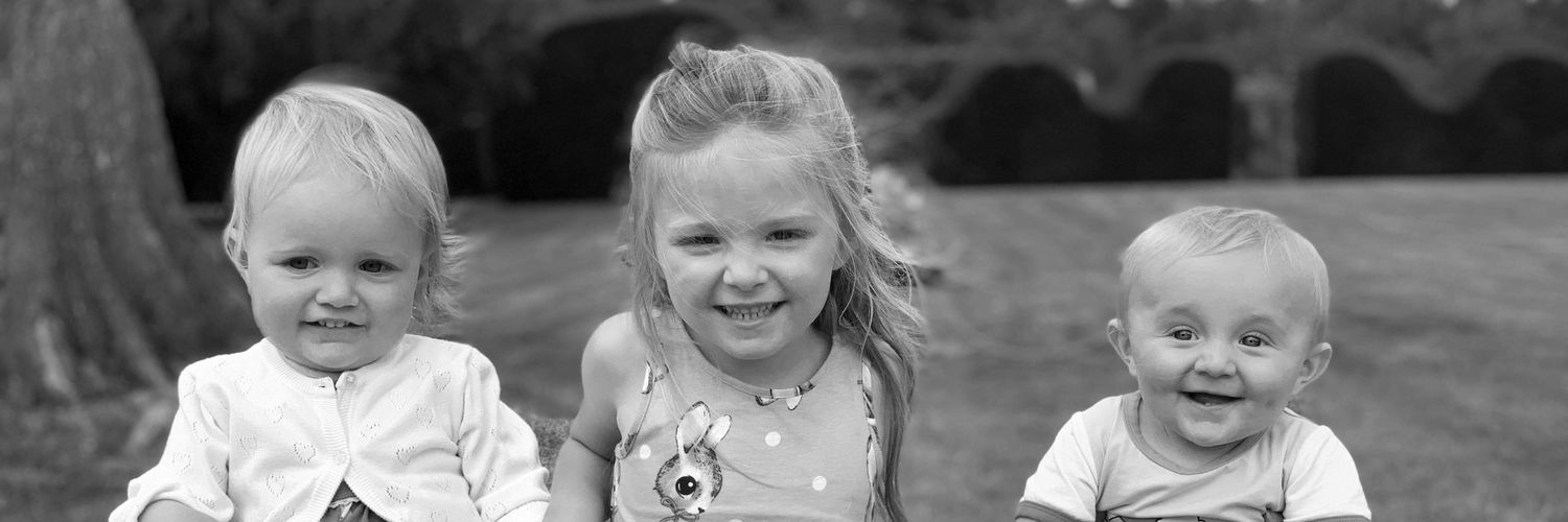 amyjones19's profile banner image