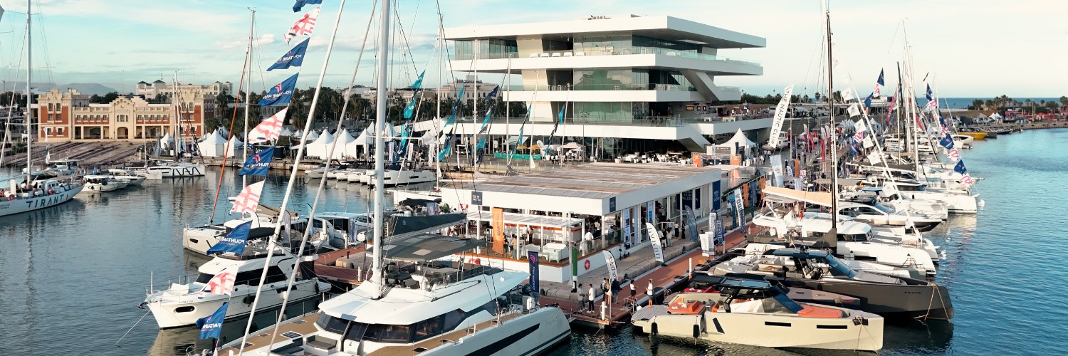 VLCBoatShow's profile banner image