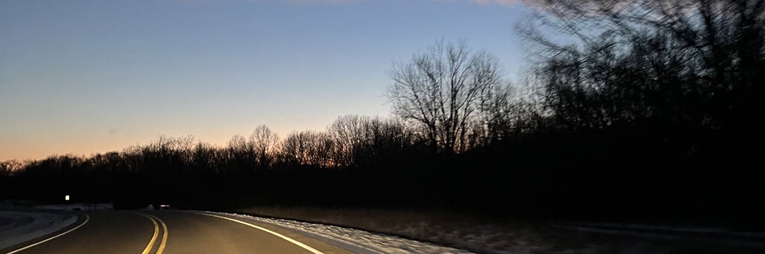 darbyroselee's profile banner image