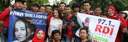 Om Ferdut banner