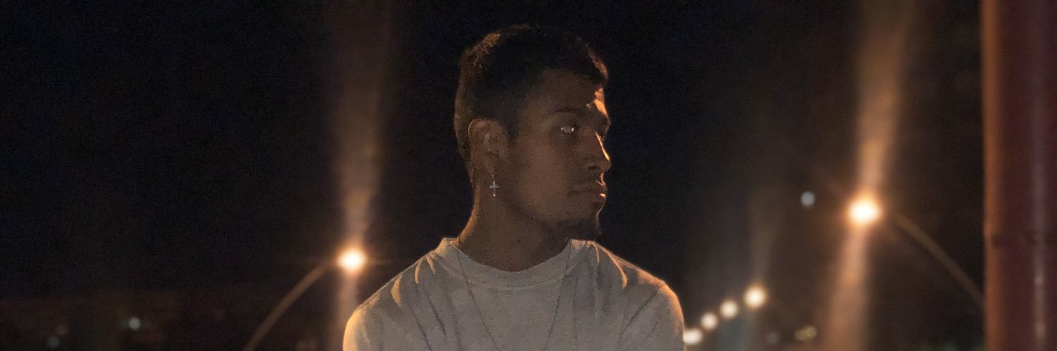 decmad_'s profile banner image