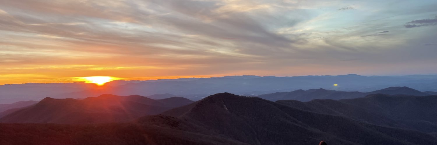 laurnie23's profile banner image