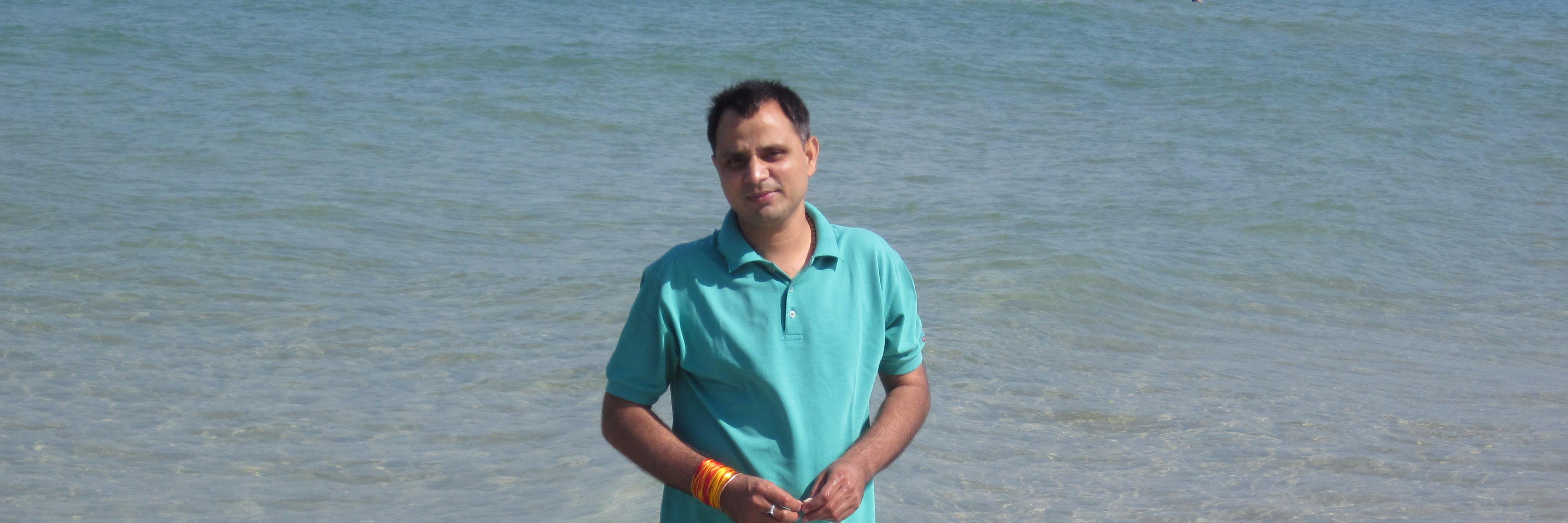 Amit Mandloi banner