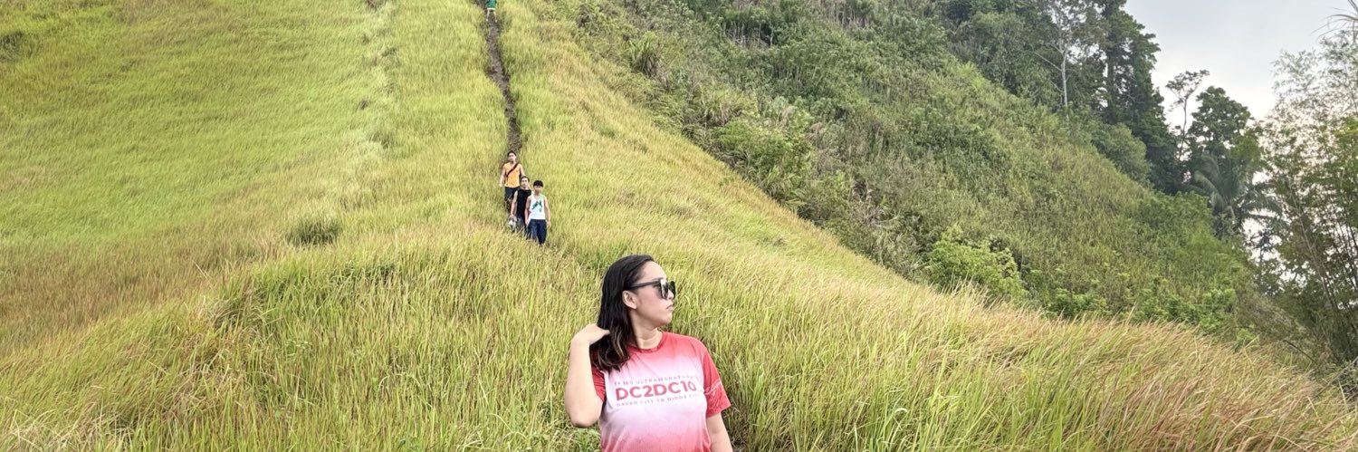 celinepuno's profile banner image
