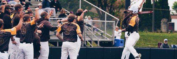 Maka18R Profile Banner