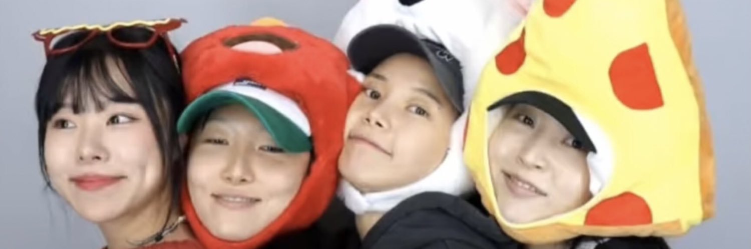 Let Wheein Dance banner